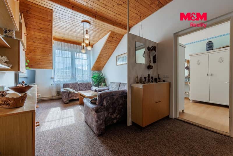 Prodej bytu 4+1, 79 m², Karlovy Vary, ul. Ondřejská