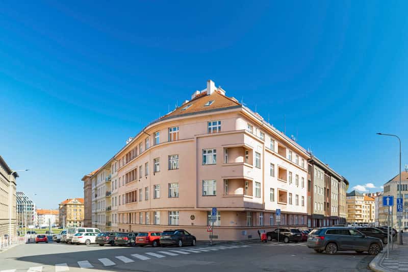 Byt Buzulucká