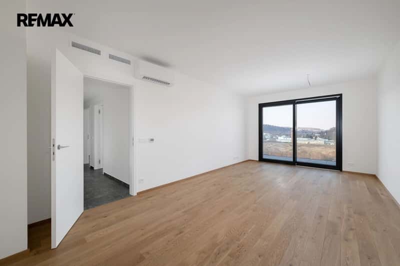 Prodej bytu 3+kk v osobním vlastnictví 100 m², Praha 4 - Modřany