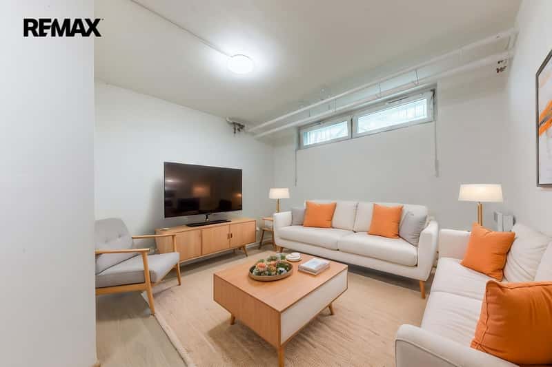 Prodej bytu 1+kk v osobním vlastnictví 23 m², Praha 8 - Střížkov
