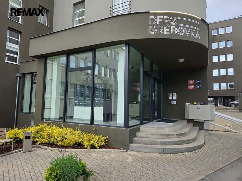 Prodej bytu 1+kk v osobním vlastnictví 25 m², Praha 2 - Vinohrady