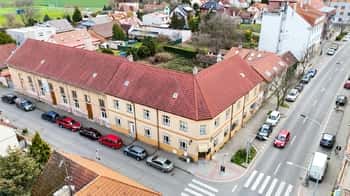 Prodej nájemního (činžovního) domu 1880 m², Praha 8 - Ďáblice