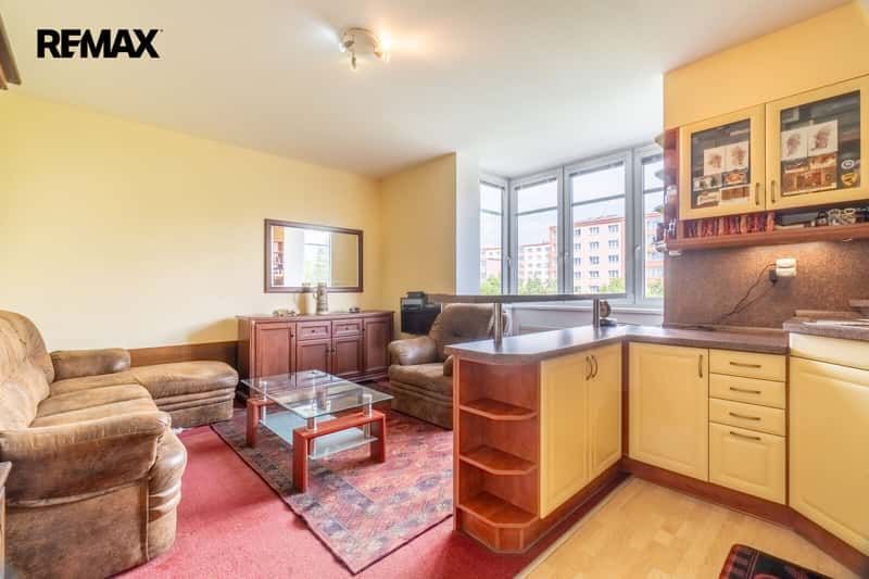 Prodej bytu 1+kk v osobním vlastnictví 27 m², Praha 10 - Záběhlice