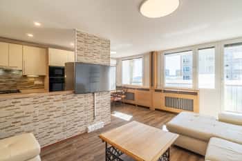 Prodej bytu 3+1 v osobním vlastnictví 70 m², Praha 4 - Komořany