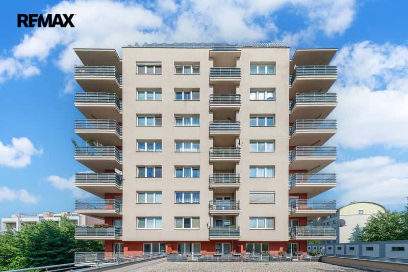 Prodej bytu 1+kk v osobním vlastnictví 38 m², Praha 5 - Košíře
