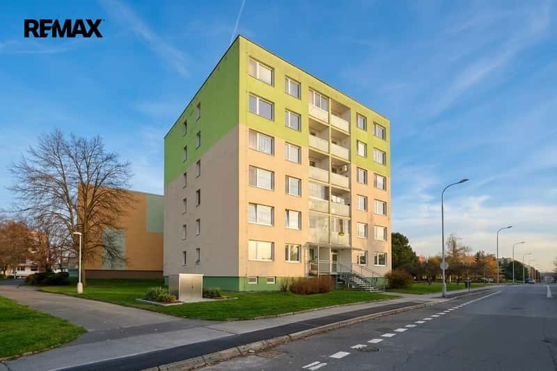 Prodej bytu 3+kk v osobním vlastnictví 64 m², Praha 9 - Kyje