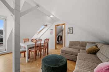Prodej bytu 4+1 v osobním vlastnictví 166 m², Praha 2 - Nové Město