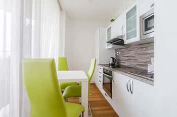 Prodej bytu 1+kk v osobním vlastnictví 38 m², Praha 3 - Žižkov