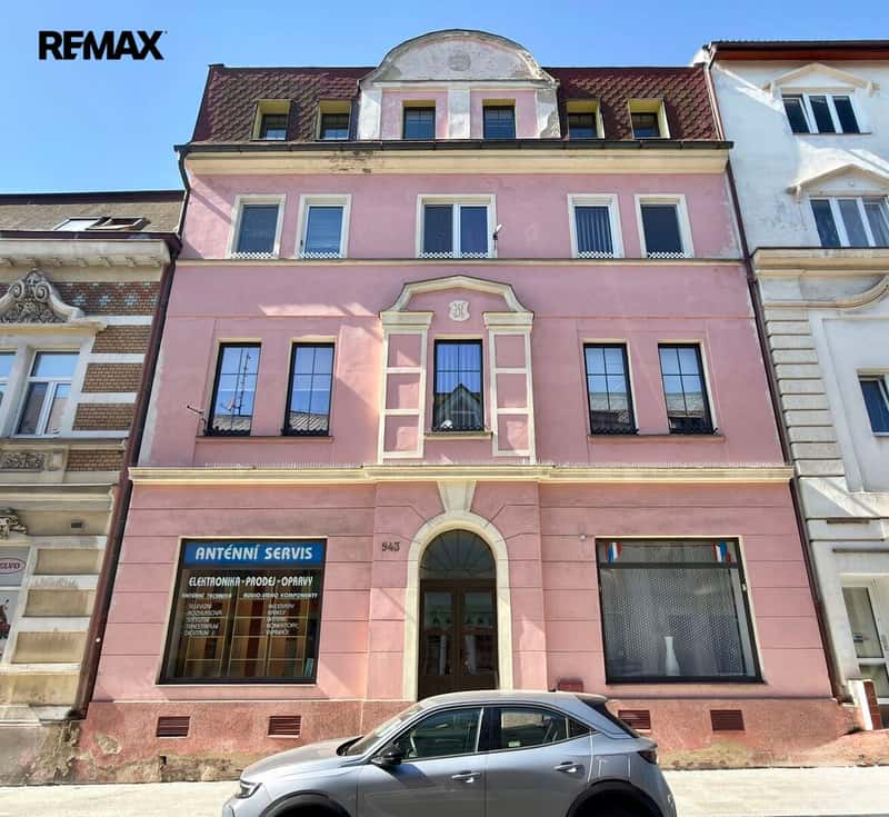 Prodej bytu 4+1 v osobním vlastnictví 104 m², Chomutov
