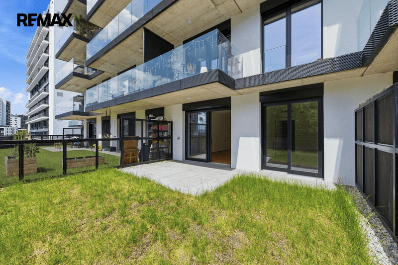 Prodej bytu 2+kk v osobním vlastnictví 58 m², Praha 4 - Modřany