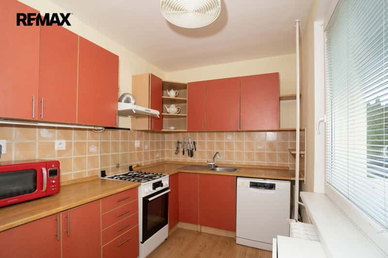 Prodej bytu 3+kk v osobním vlastnictví 62 m², Praha 9 - Kyje