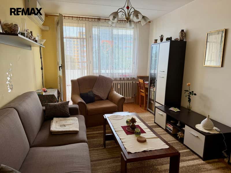 Prodej bytu 2+kk v osobním vlastnictví 43 m², Praha 4 - Komořany