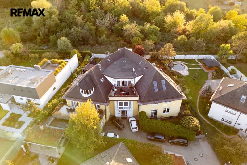 Prodej bytu 2+1 v osobním vlastnictví 86 m², Praha 10 - Dolní Měcholupy