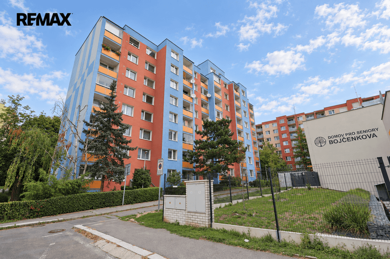 Prodej bytu 3+1 v osobním vlastnictví 62 m², Praha 9 - Černý Most