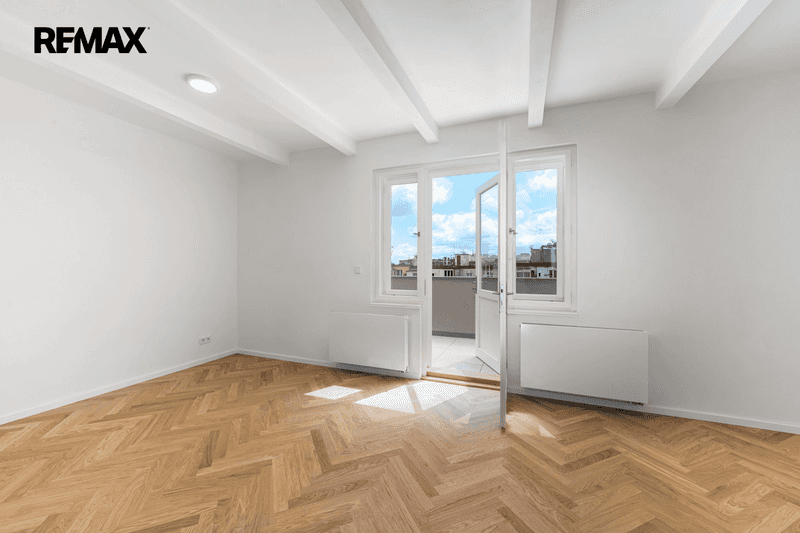 Prodej bytu 3+kk v osobním vlastnictví 83 m², Praha 3 - Vinohrady