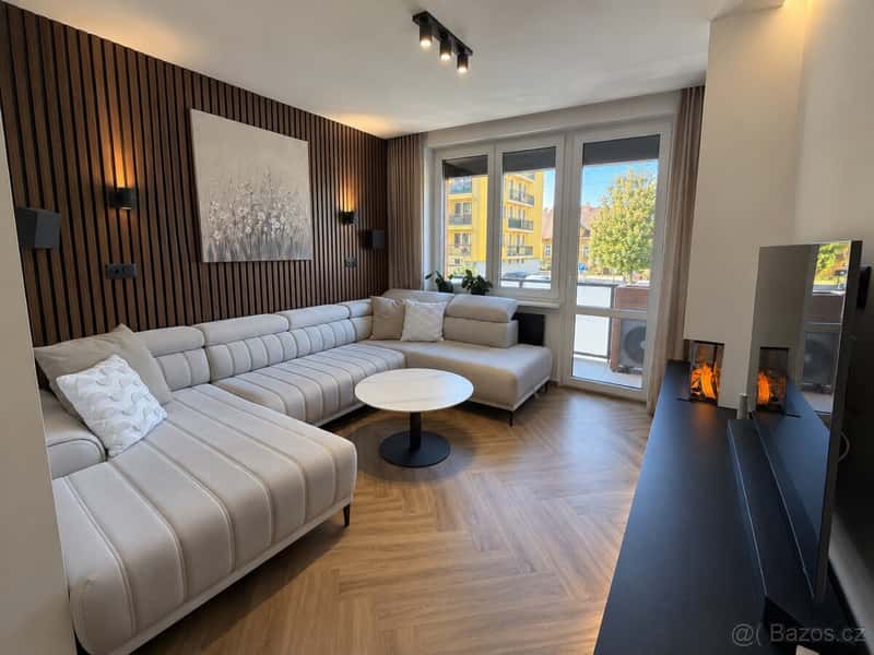 Nadstandardní byt 3+kk, 70 m² – České Budějovice