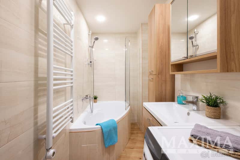 Byt 3+kk o ploše 79 m2 - Praha, Libeň
