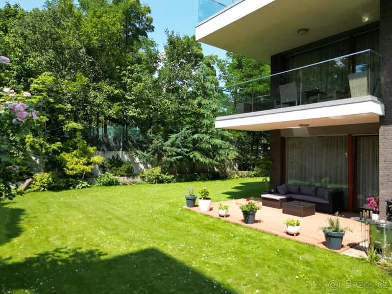 PRODEJ 3+kk SE SOUKROMOU ZAHRADOU 330 m² | PRAHA 6 – Dejvice