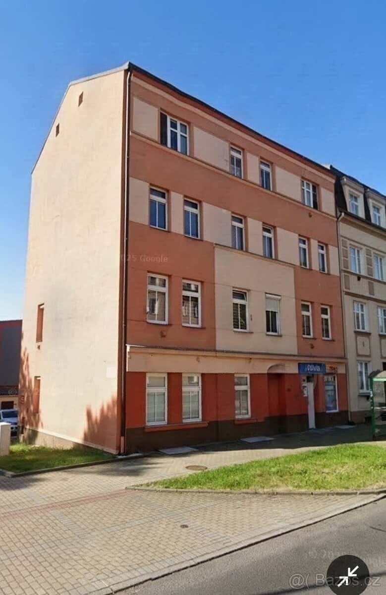 Prodej- byt 1+1 43m2 K.Vary - Dvory