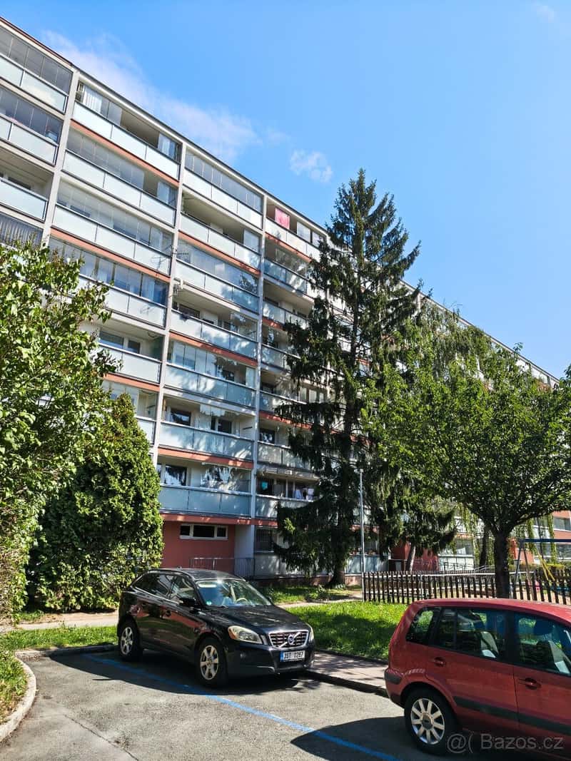 Slunný byt 3+1 (67,3 m²) s lodžií a výhledem, Lovosická, Pra
