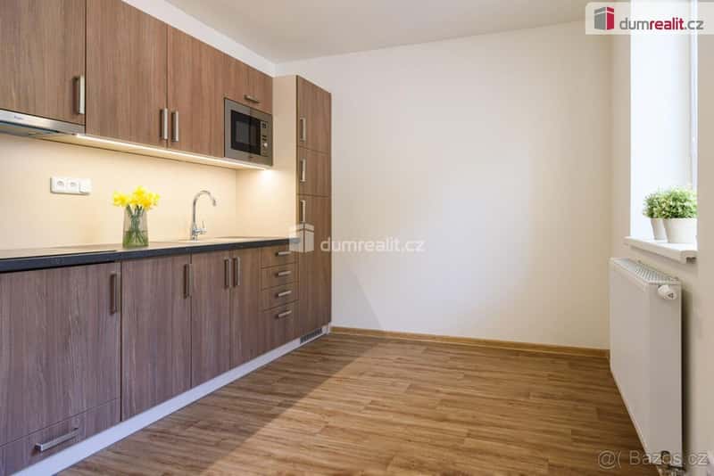 Krásný apartmán 2+kk ve Všemině o výměře 45.58  m² + sklep a
