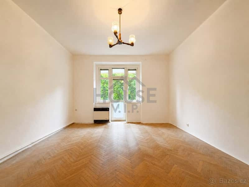 Prodej bytu 3+1 s balkonem, ev.č. 02033