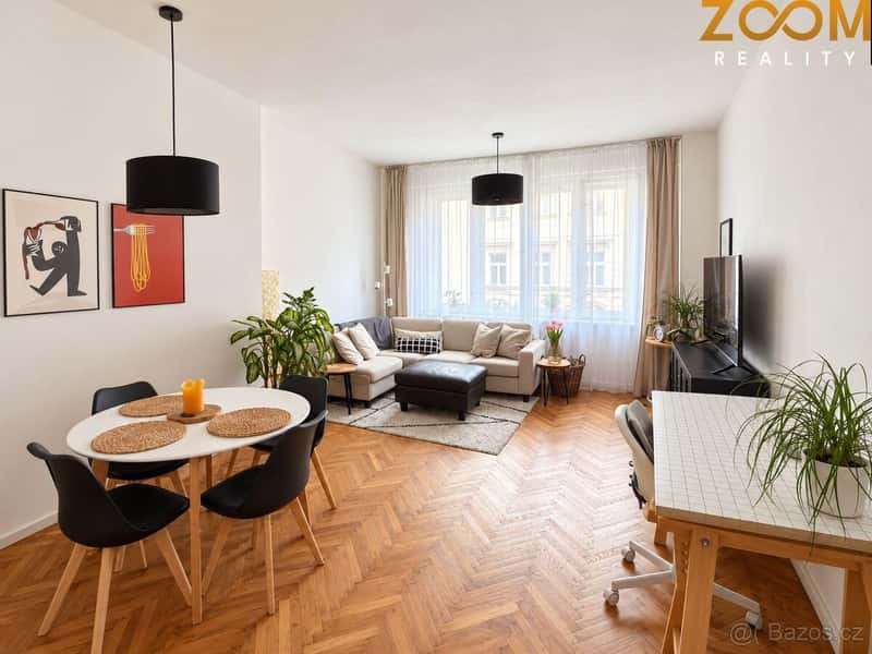 Prodej prostorného 2+KK, 70m2,OV, Praha 7 - Holešovice, ul.
