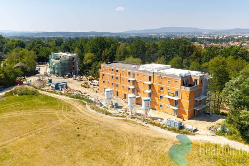 Byt B-2C, 3+kk, 2x balkon