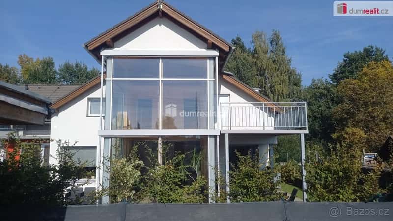 Prodej bytu 4+kk, garáž, stání, balkon, České Vrbné, České B