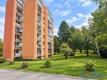 Prodej bytové jednotky 37 m2 lodžie 4 m2 ulice Dolákova - Pr