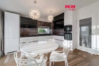 Prodej rodinného domu, 112 m², Ořech, ul. Karlštejnská