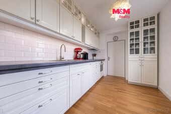 Prodej bytu 4+kk, 90 m², Jirny, ul. Zámecká