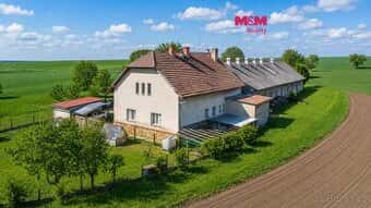 Prodej zemědělské usedlosti v Stračově