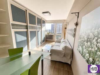 Prodej bytu 2+kk/L, 45m2, ul. Taussigova, Praha 8 - Kobylisy