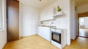 Milovice, prodej bytu 2+1 se sklepem, 61 m2, okr. Nymburk