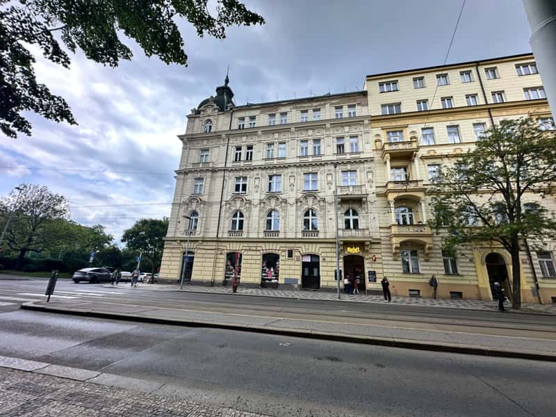 Prodej bytu 1+1 33 m², Korunní, Praha