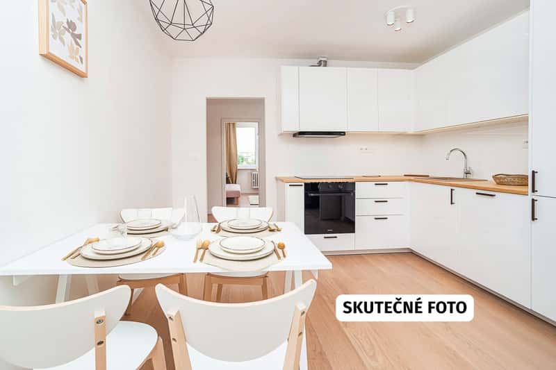 Prodej bytu 3+kk 57 m², K Lučinám, Praha