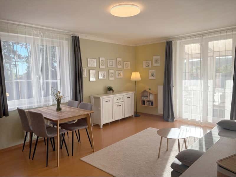 Prodej bytu 2+kk 61 m², Slunečná, Černošice