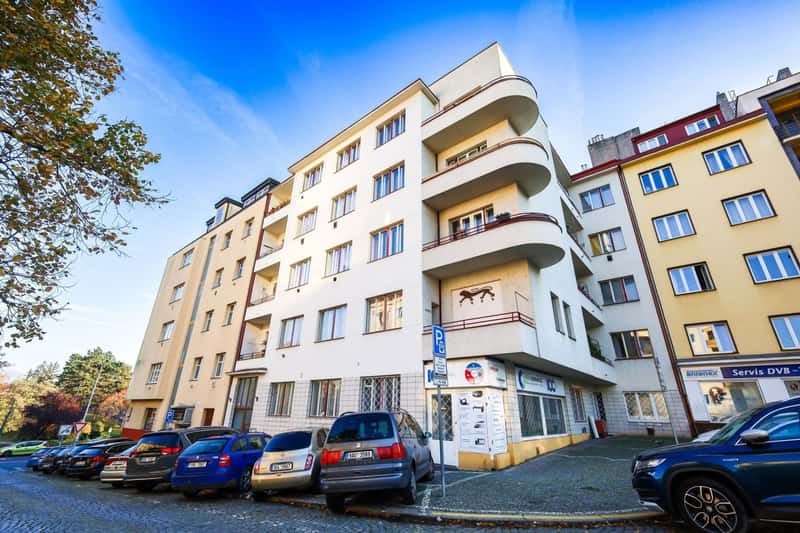 Prodej bytu 1+1 45 m², Žateckých, Praha