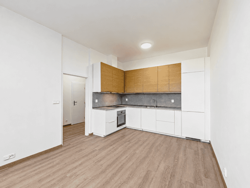 Prodej bytu 2+kk 35 m², Nad Kolčavkou, Praha