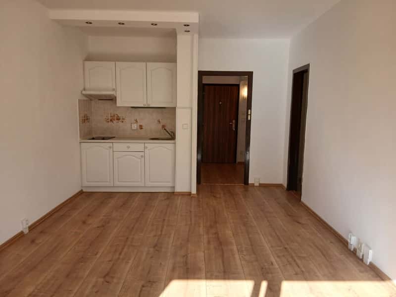 Prodej bytu 1+kk, 29 m² – Praha 4, Modřany, ul. Daškova