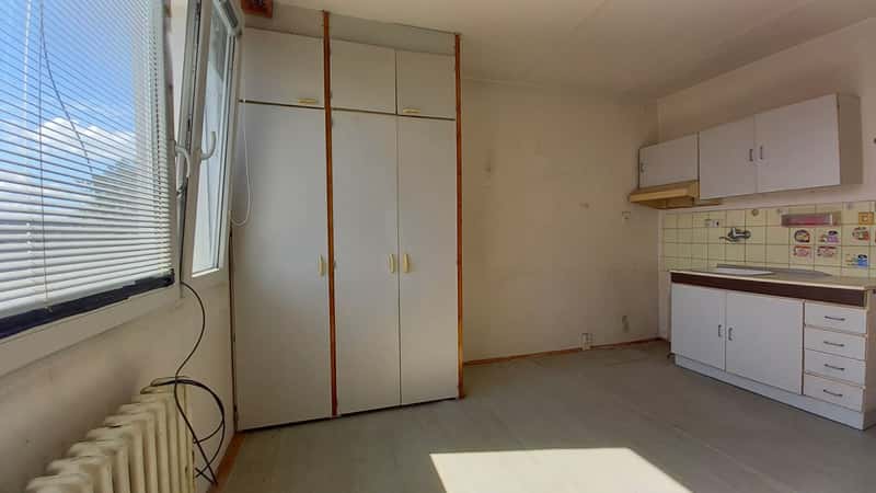 Prodej bytu 1+1 40 m², Na Komárově, SO POÚ Plasy