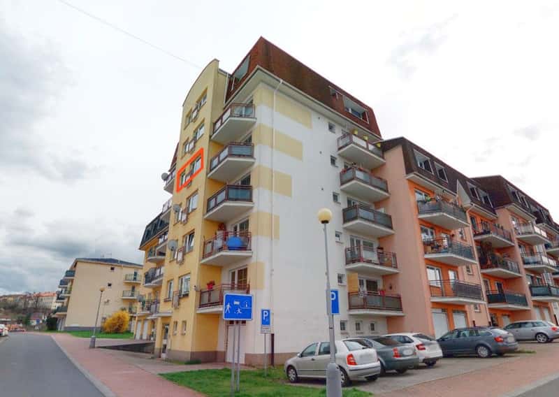 Prodej bytu 1+kk 37 m², Vojtěcha Lanny, SO POÚ Kladno