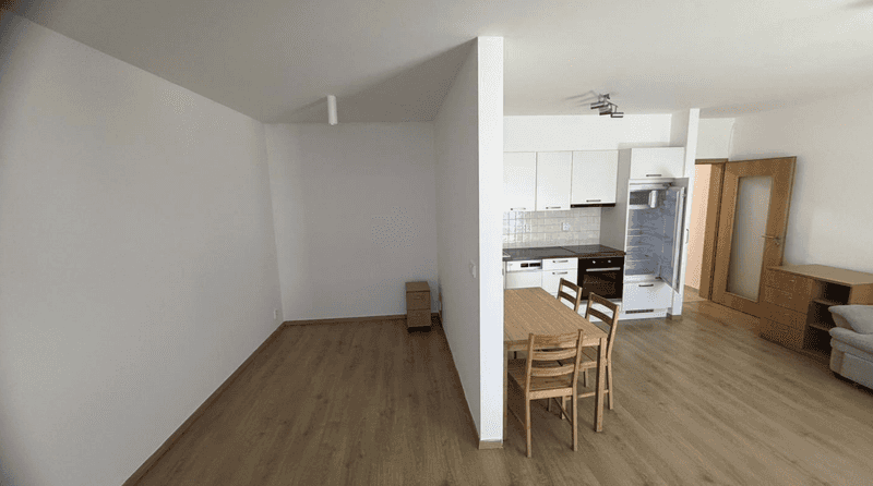 Prodej bytu 1+kk 46 m², U Hrubých, Jesenice (okres Praha-Západ)