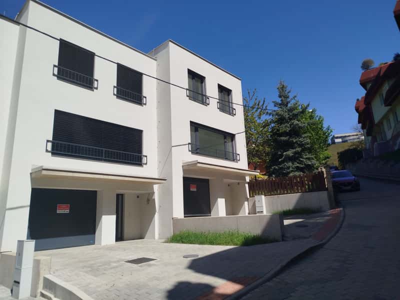 Prodej domu 205 m², pozemek 155 m², Žleb, Brno