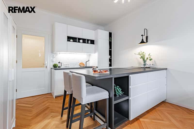 Prodej bytu 1+kk v osobním vlastnictví 27 m², Praha 3 - Žižkov