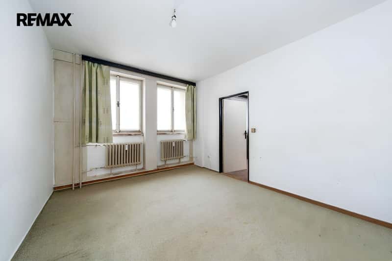 Prodej bytu 3+1 v osobním vlastnictví 68 m², Praha 10 - Strašnice