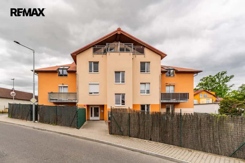 Prodej bytu 3+kk v osobním vlastnictví 91 m², Praha 4 - Újezd u Průhonic