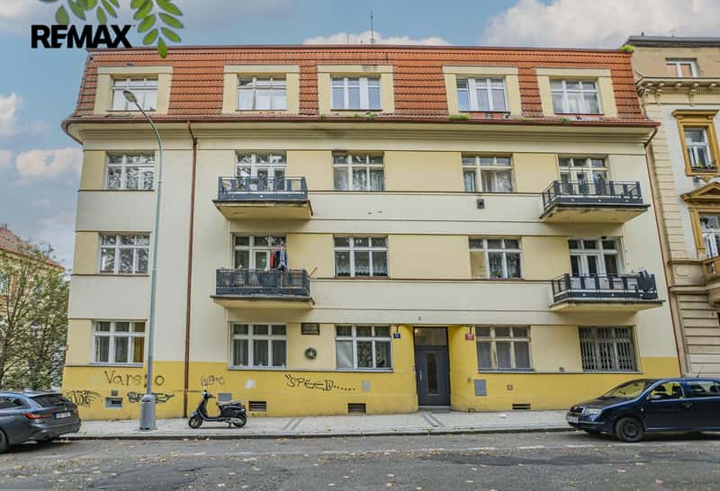Prodej bytu 2+1 v osobním vlastnictví 77 m², Praha 5 - Smíchov