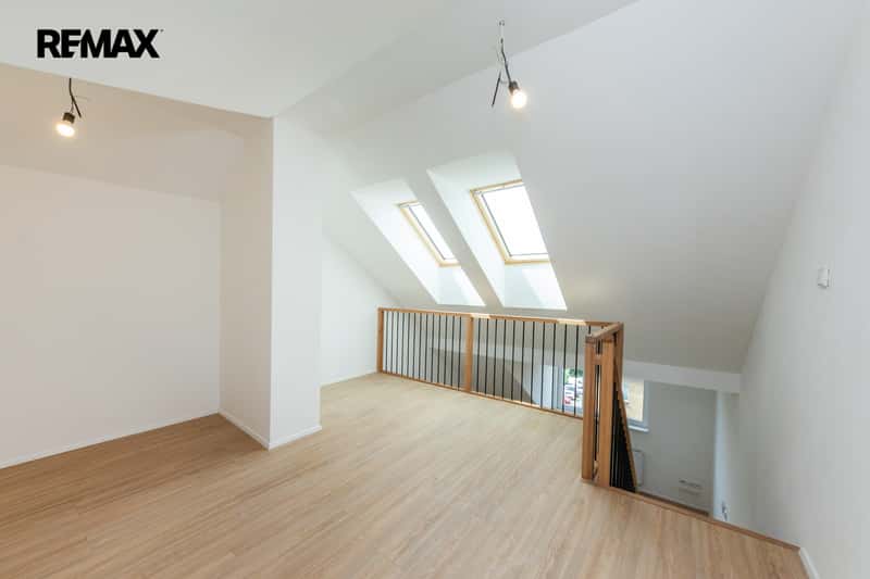Prodej bytu 2+kk v osobním vlastnictví 46 m², Praha 3 - Žižkov